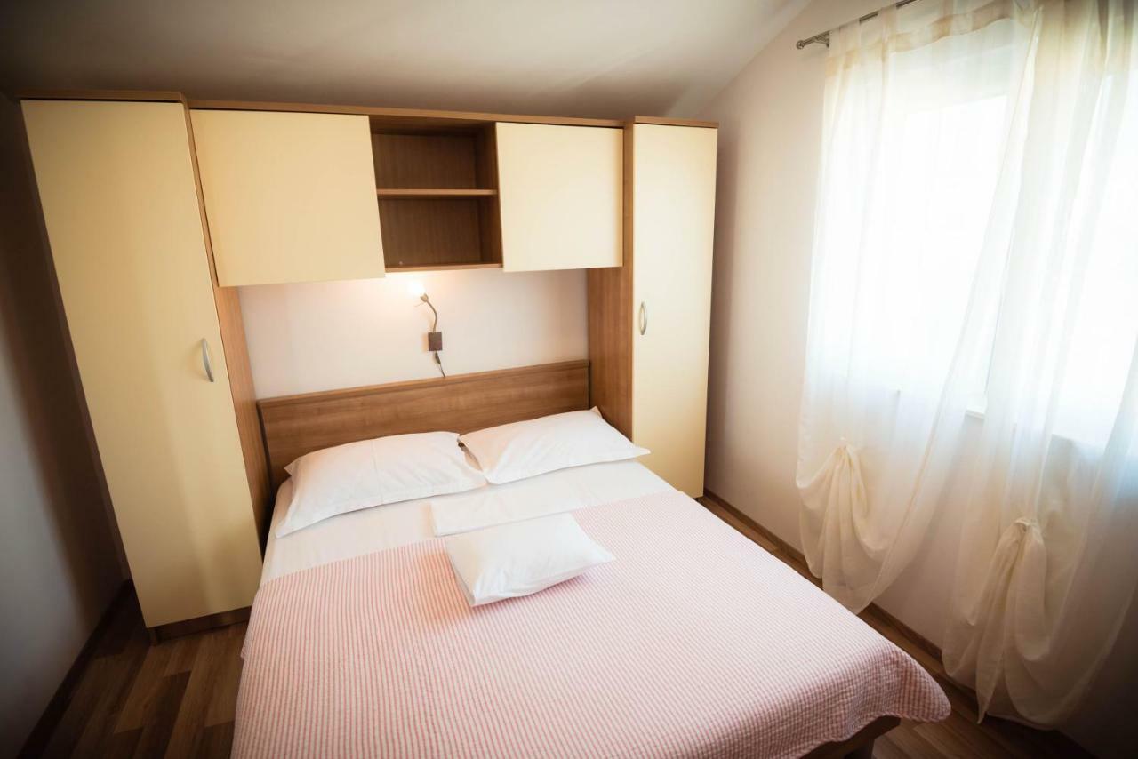 Apartmani Bare I Danica Grebaštica 외부 사진